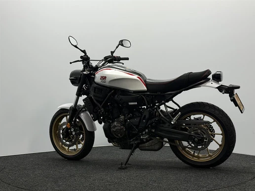 Yamaha XSR - Afbeelding 10 van 17