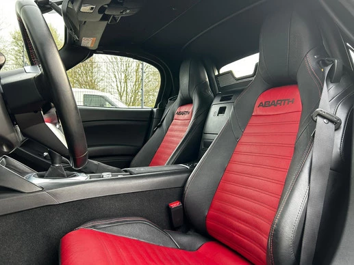 Fiat 124 Spider - Afbeelding 18 van 30