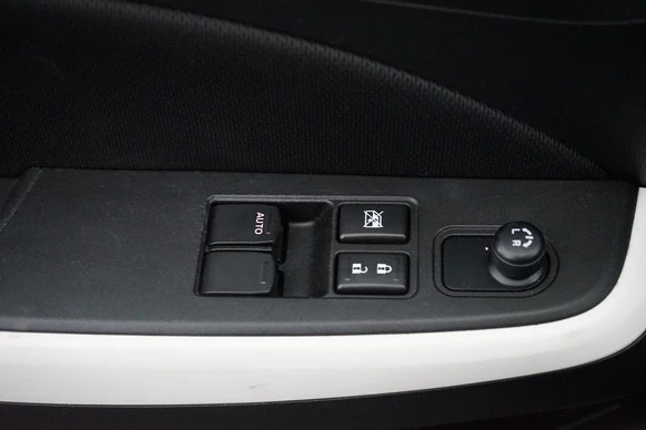 Suzuki Swift - Afbeelding 29 van 30