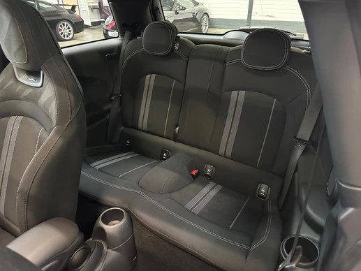 MINI Cooper - Afbeelding 22 van 30