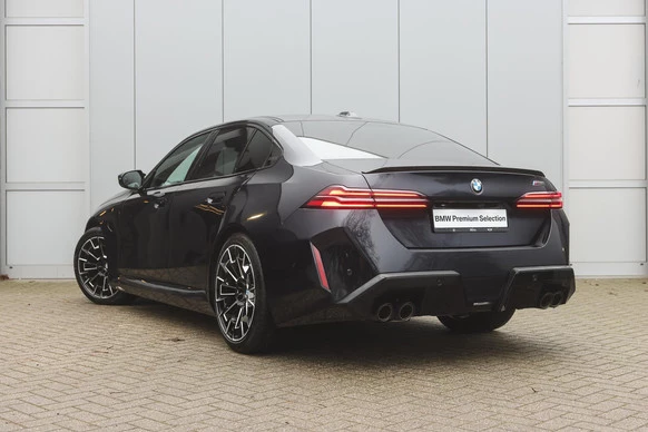 BMW M5 - Afbeelding 2 van 30