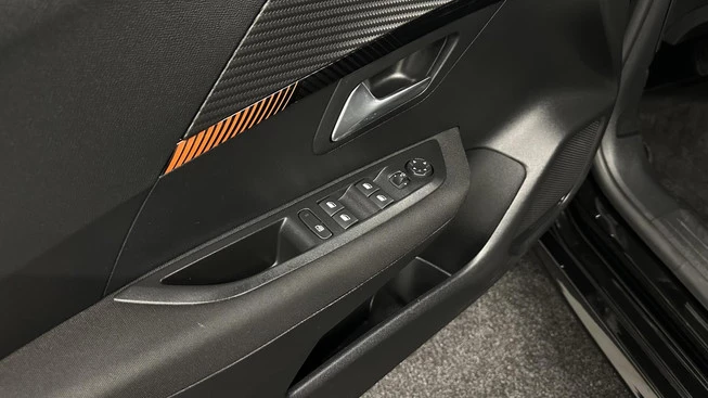 Peugeot e-208 - Afbeelding 23 van 30