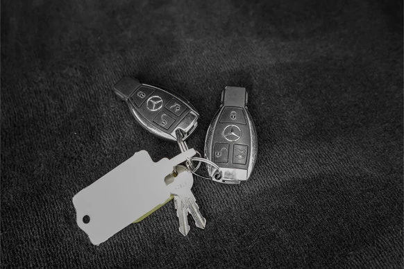 Mercedes-Benz C-Klasse - Afbeelding 8 van 30