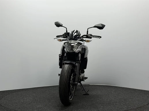 Kawasaki Z650 - Afbeelding 5 van 17