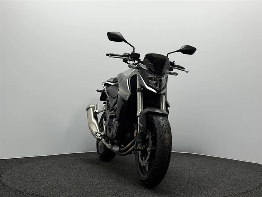 Honda CB 750 - Afbeelding 4 van 18