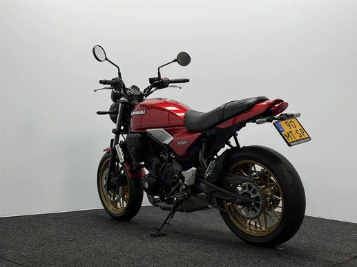 Kawasaki Z650 - Afbeelding 11 van 18