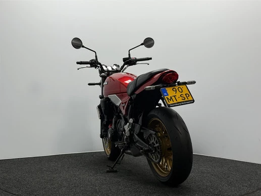 Kawasaki Z650 - Afbeelding 12 van 18