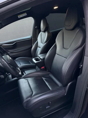 Tesla Model X - Afbeelding 5 van 30