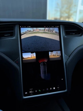 Tesla Model X - Afbeelding 15 van 30