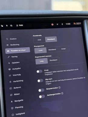 Tesla Model X - Afbeelding 19 van 30