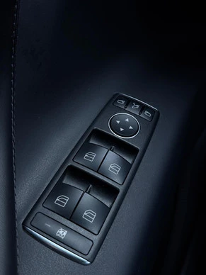 Tesla Model X - Afbeelding 29 van 30