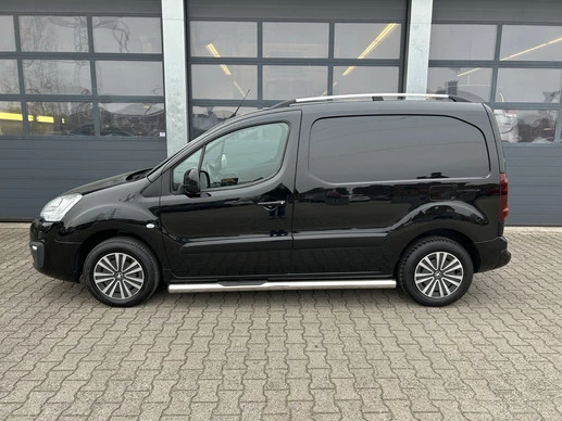 Peugeot Partner - Afbeelding 2 van 29