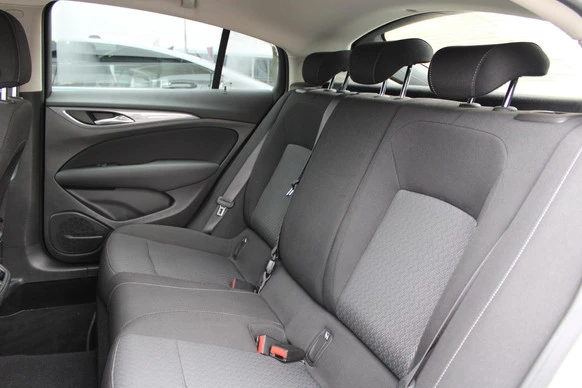 Opel Insignia - Afbeelding 15 van 24
