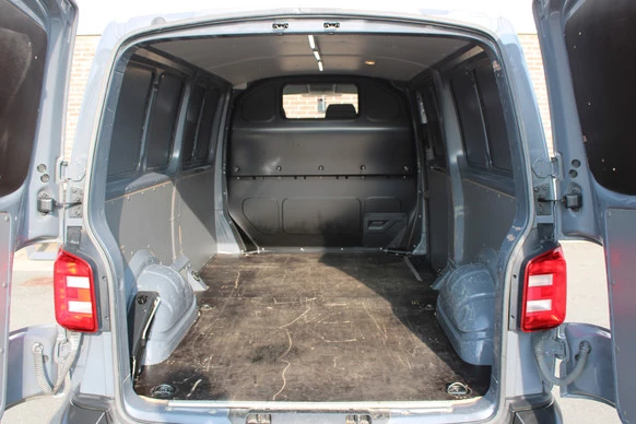 Volkswagen Transporter - Afbeelding 12 van 26