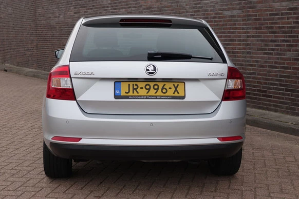 Škoda Rapid - Afbeelding 11 van 30