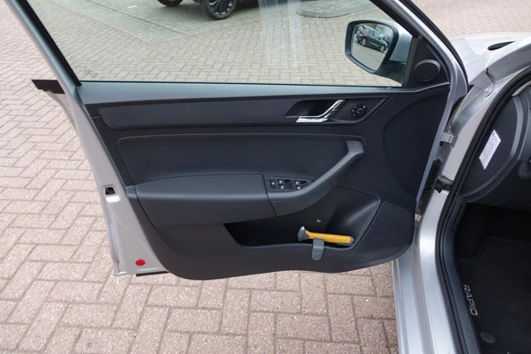 Škoda Rapid - Afbeelding 18 van 30