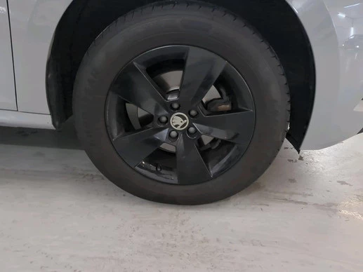 Škoda Kamiq - Afbeelding 10 van 14