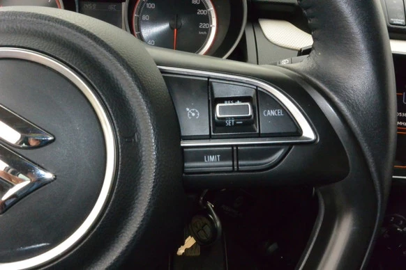 Suzuki Swift - Afbeelding 17 van 24