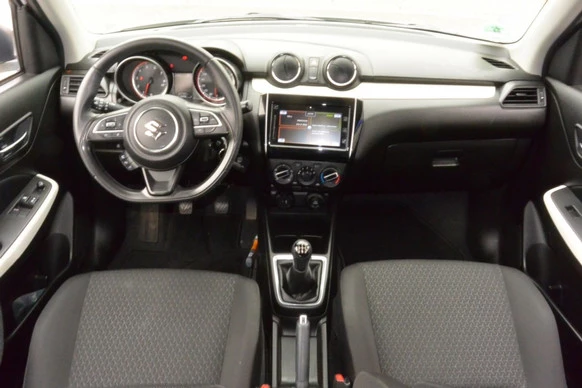 Suzuki Swift - Afbeelding 16 van 24
