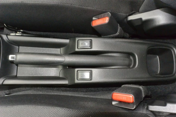 Suzuki Swift - Afbeelding 17 van 20