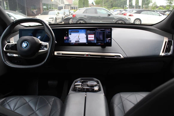BMW iX - Afbeelding 3 van 30