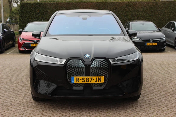 BMW iX - Afbeelding 9 van 30