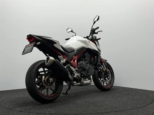 Honda CB 750 - Afbeelding 15 van 19