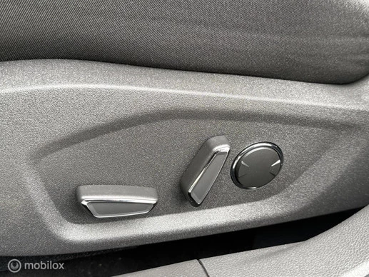 Ford Mondeo - Afbeelding 28 van 30