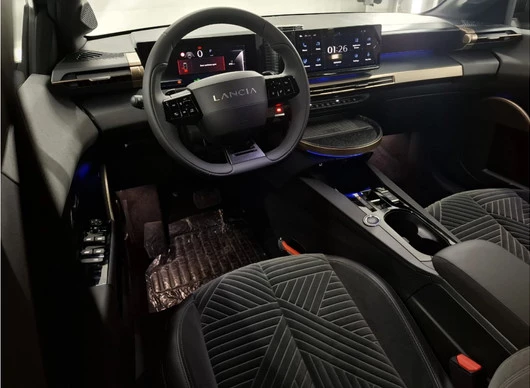 Lancia Ypsilon - Afbeelding 10 van 17