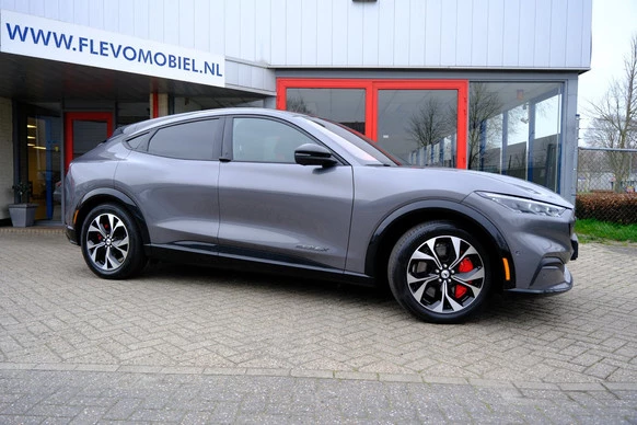 Ford Mustang Mach-E - Afbeelding 4 van 30