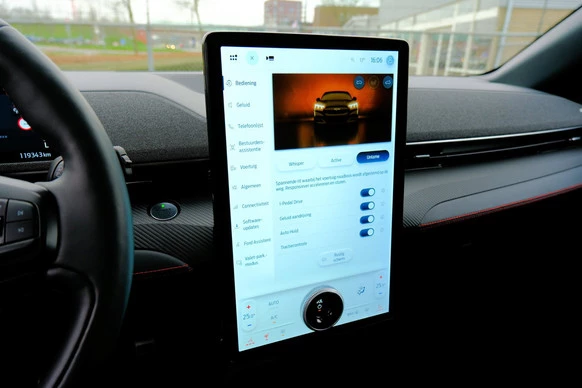 Ford Mustang Mach-E - Afbeelding 17 van 30