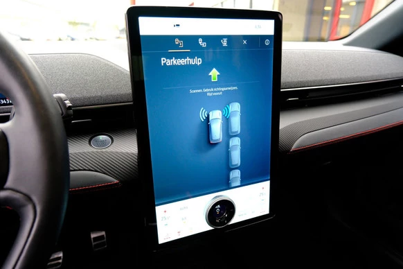 Ford Mustang Mach-E - Afbeelding 22 van 30