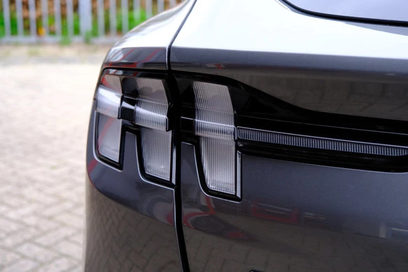 Ford Mustang Mach-E - Afbeelding 28 van 30