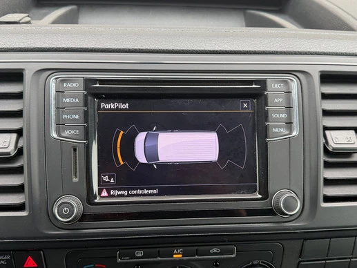 Volkswagen Transporter - Afbeelding 25 van 30