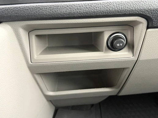 Volkswagen Transporter - Afbeelding 28 van 30