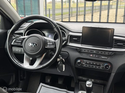 Kia Ceed - Afbeelding 13 van 22