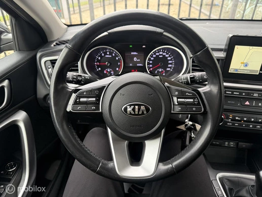 Kia Ceed - Afbeelding 14 van 22