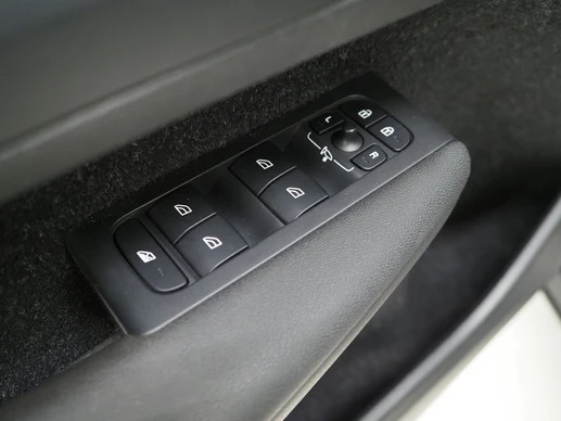 Volvo XC40 - Afbeelding 19 van 30