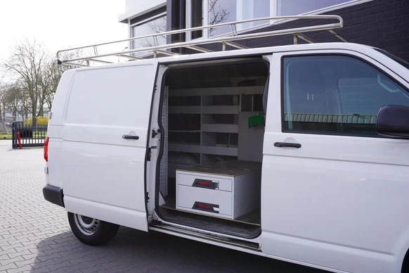 Volkswagen Transporter - Afbeelding 10 van 17