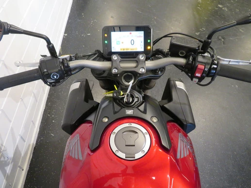 Honda CB 650 - Afbeelding 10 van 15