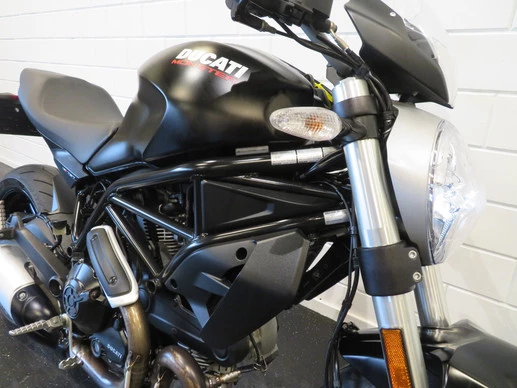 Ducati Monster - Afbeelding 5 van 15