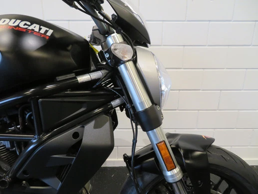 Ducati Monster - Afbeelding 6 van 15