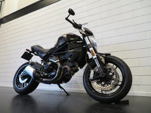 Ducati Monster - Afbeelding 15 van 15