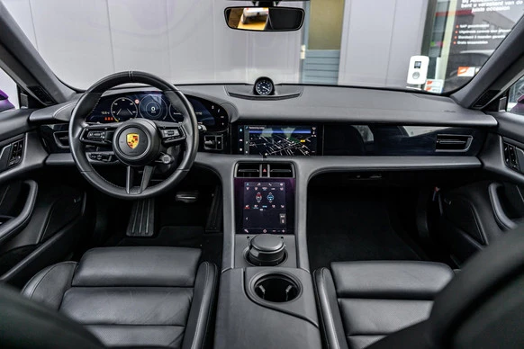 Porsche Taycan - Afbeelding 5 van 30