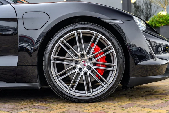 Porsche Taycan - Afbeelding 9 van 30