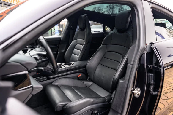 Porsche Taycan - Afbeelding 15 van 30