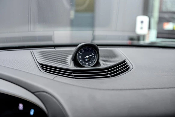 Porsche Taycan - Afbeelding 24 van 30