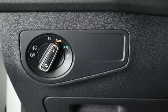 Volkswagen Tiguan - Afbeelding 15 van 30