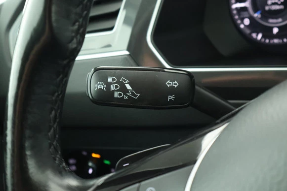 Volkswagen Tiguan - Afbeelding 16 van 30