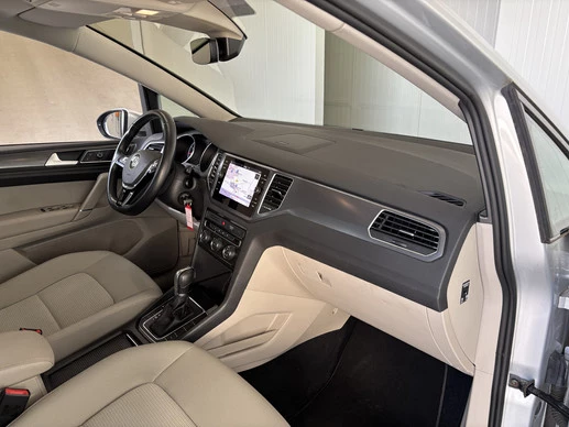 Volkswagen Golf Sportsvan - Afbeelding 17 van 30